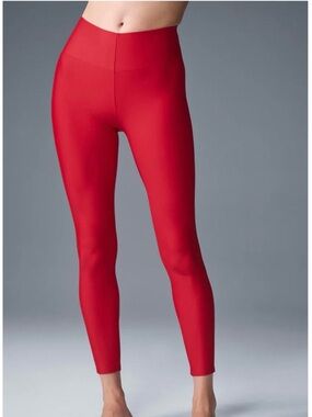 ALO Airlift Strength Extreme High-Waist 7/8 Legging Red Hot Summer! XXS